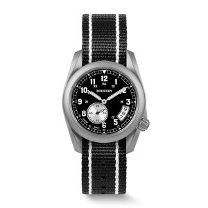voyager 38 100m waterproof titanium field watch | black